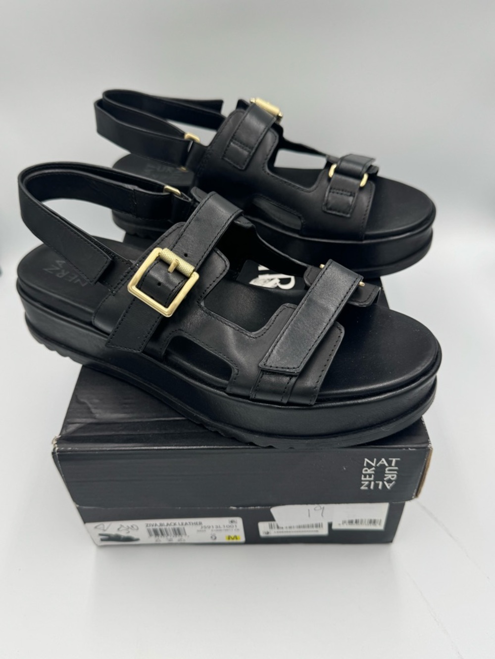 Naturalizer Ziva Black Leather Platform Sandals Size 9 Adjustable Comfort NIB